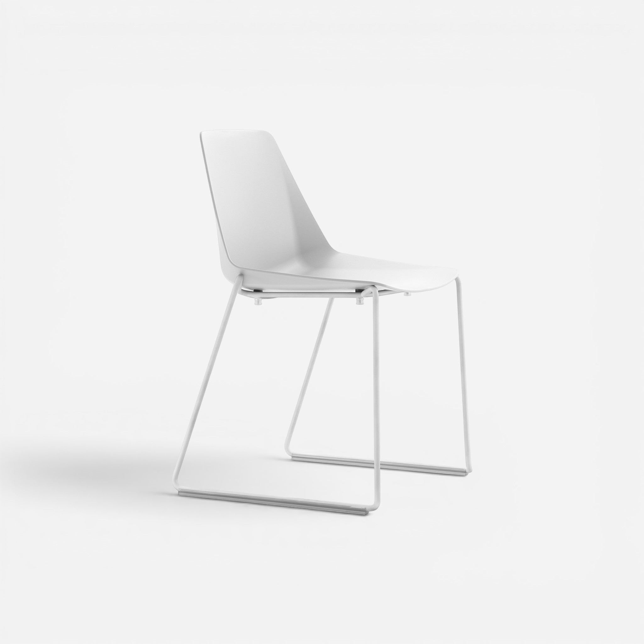 Addo Shop Marvin white plastic cafe chair with metal sled base. Modern design for dining or office.