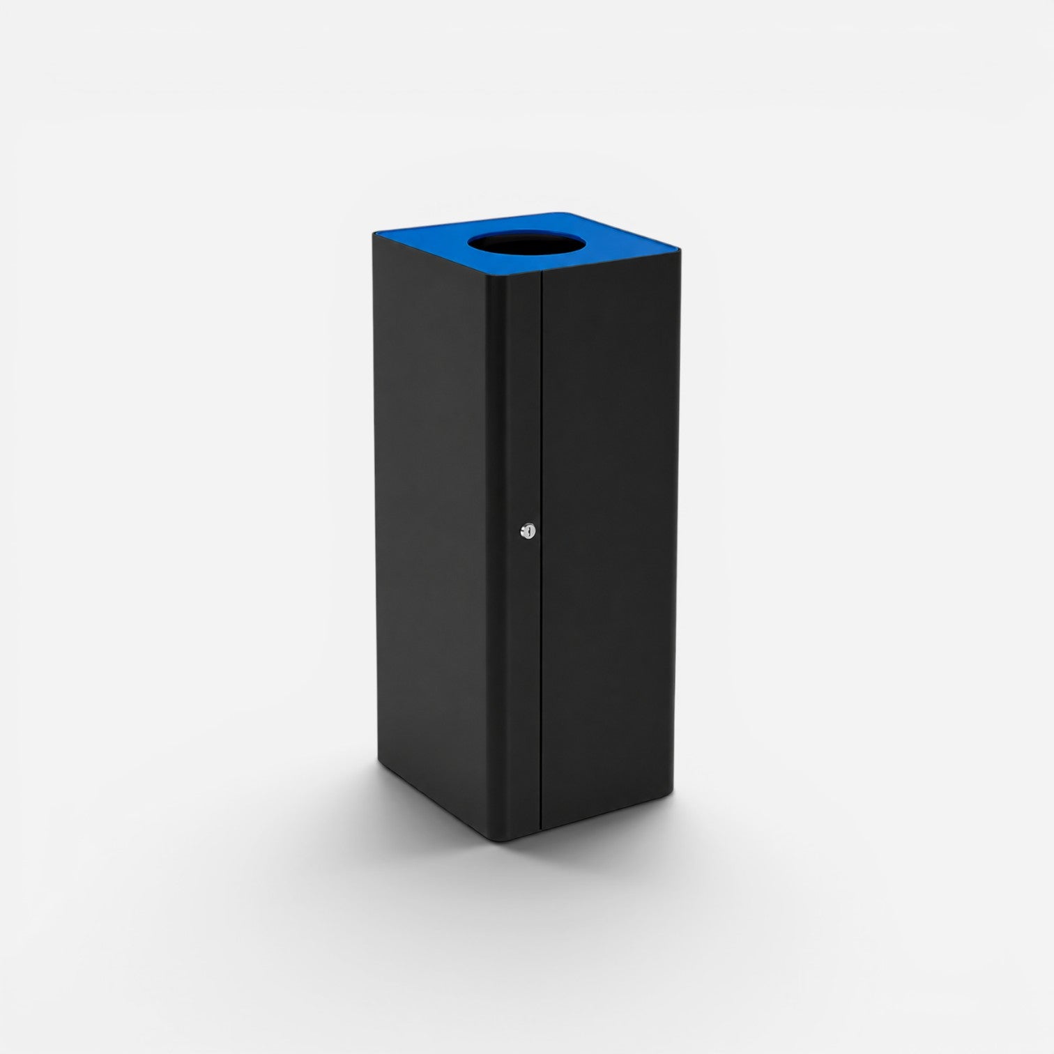 Addo Shop Centolitri 100L black recycling bin with a blue top and secure front lock mechanism.