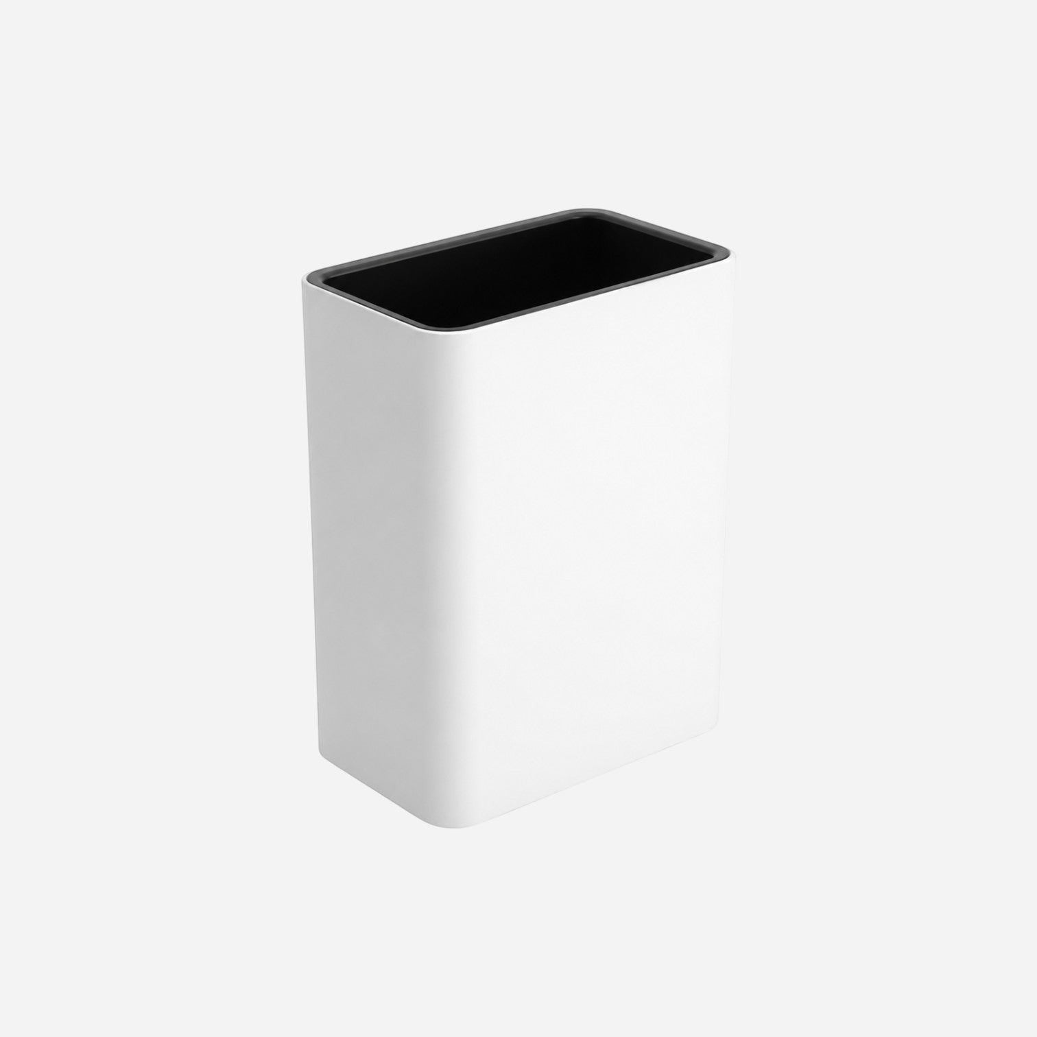 Addo Shop MAXI rectangular planter with a minimalist white exterior and contrasting black interior.