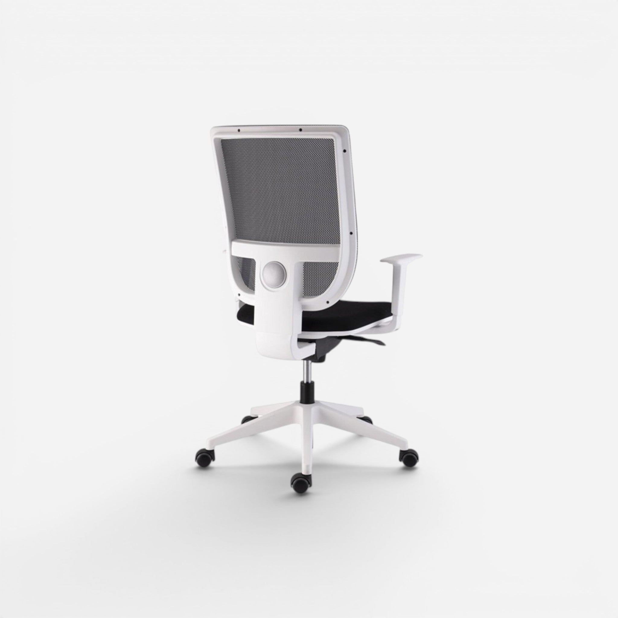 Addo Shop T-Max ergonomic office chair with white frame, black mesh back, and black seat. Features 2D armrests and a synchronised mechanism.