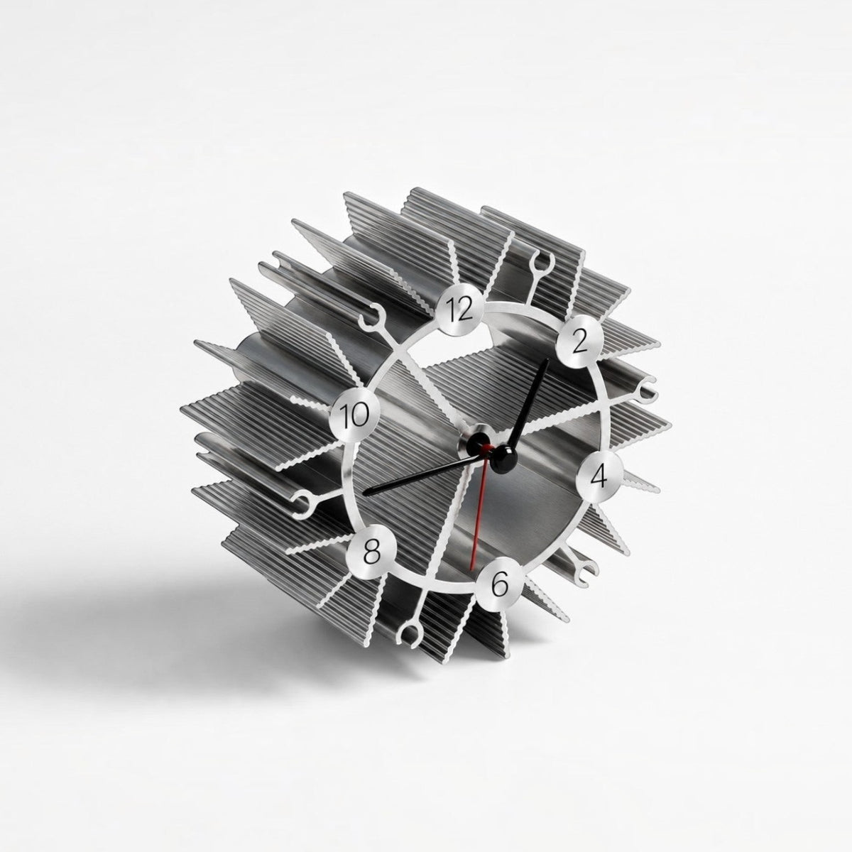 Addo Shop VAKİT sculptural desk clock made from brushed aluminum industrial extrusion with a minimalist dial design.