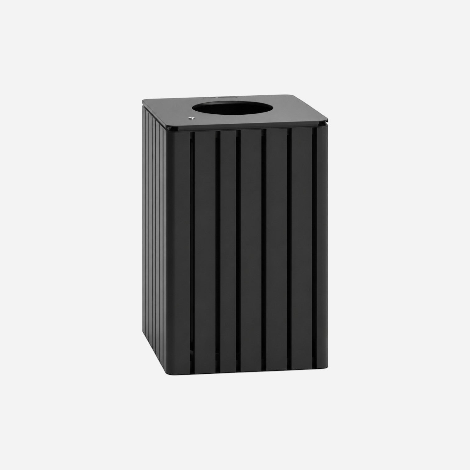 Addo Shop VENTIQUATTRORE.h24 black metal litter bin with a modern vertical slat design for outdoor waste disposal.