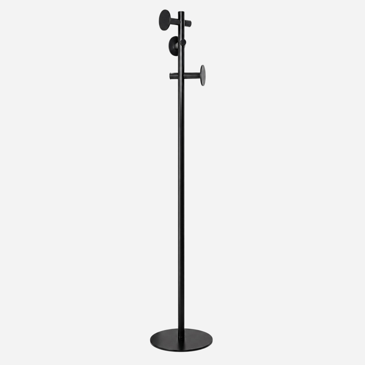 Addo Shop black metal coat stand with round base and multiple hooks.