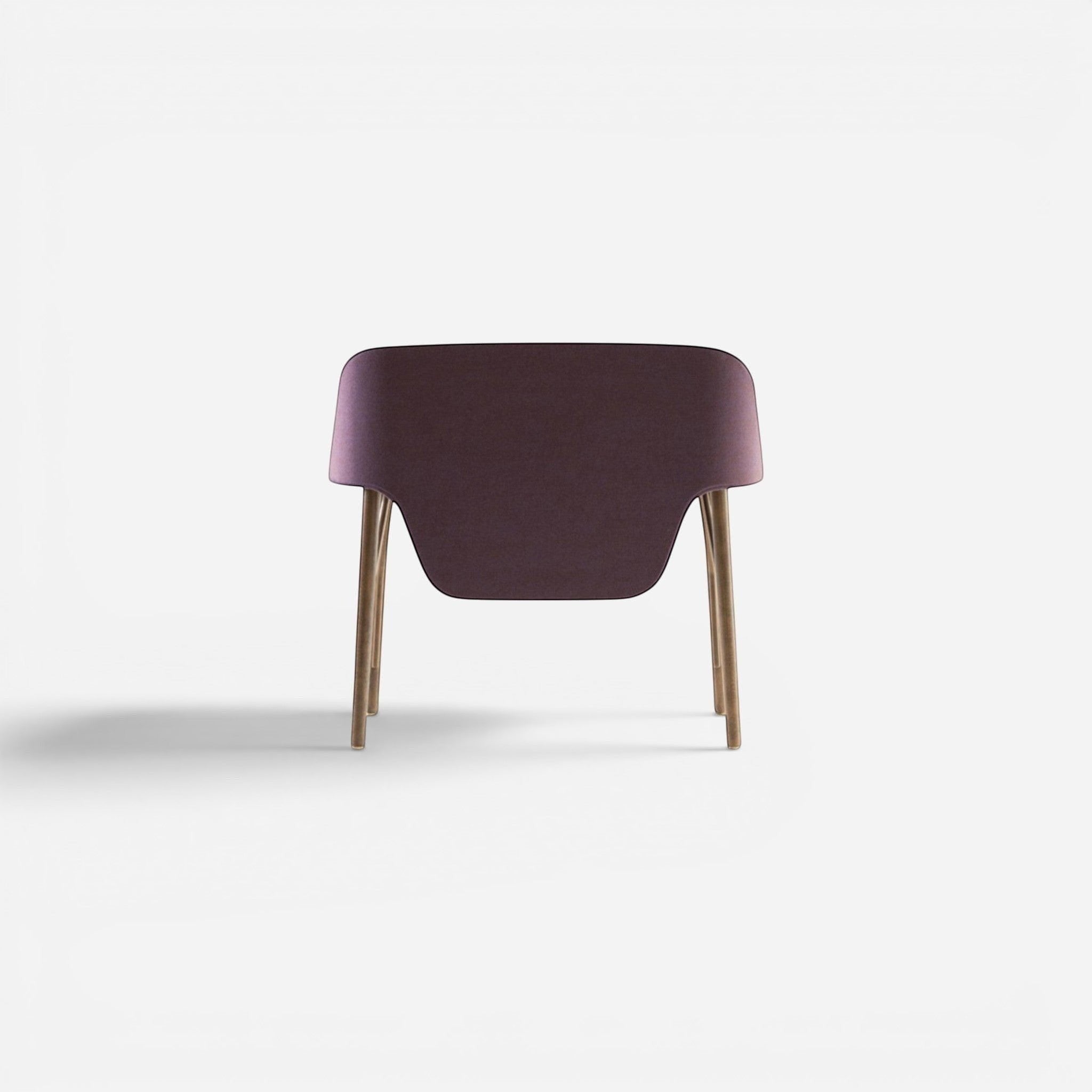 Addo Shop Lunedi upholstered chair in deep purple with four wooden legs, modern design.