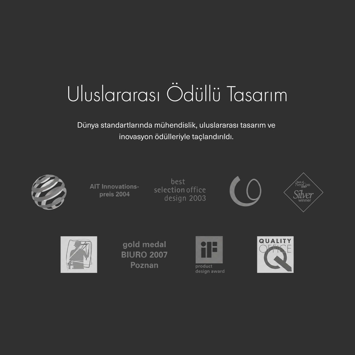 Interstuhl Silver yönetici koltuğu ödül logoları: AIT Innovationspreis, iF Design Award, Quality Office, koyu fonda